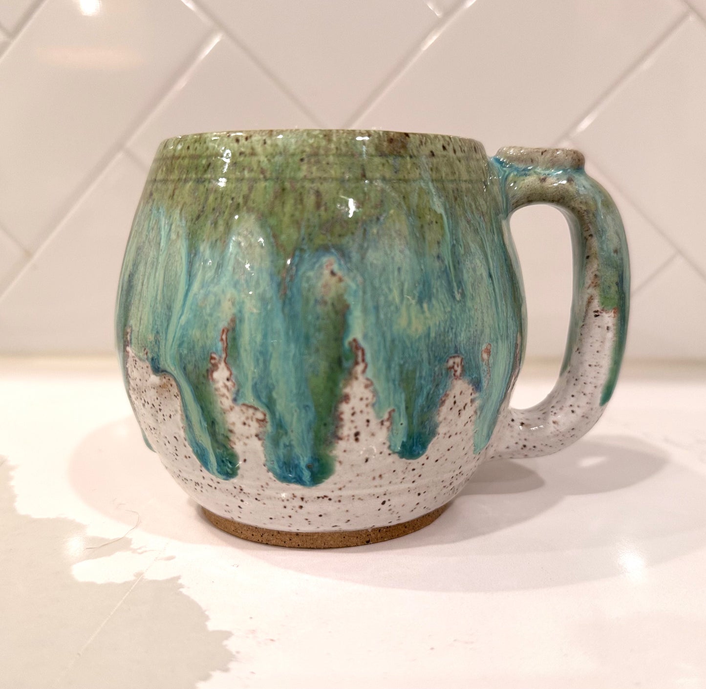 Folly Shark Tooth Mug, 14 oz